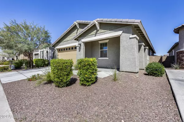 9430 W MINNEZONA Avenue, Phoenix, AZ 85037