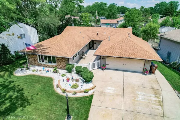 5172 W ELMWOOD Road, Oak Forest, IL 60452