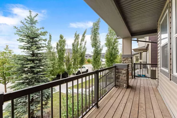 125 Hillcrest AVE SW, Airdrie, AB T4B 4C8