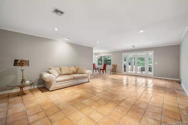 615 COLWYN PASS, San Antonio, TX 78216-5206