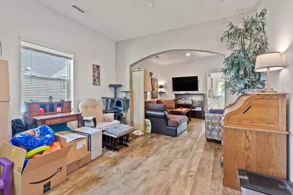 529 S Haven St, Spokane, WA 99202