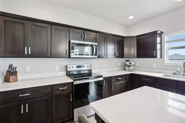 438 N Sugar Maple Lane, Verona, WI 53593