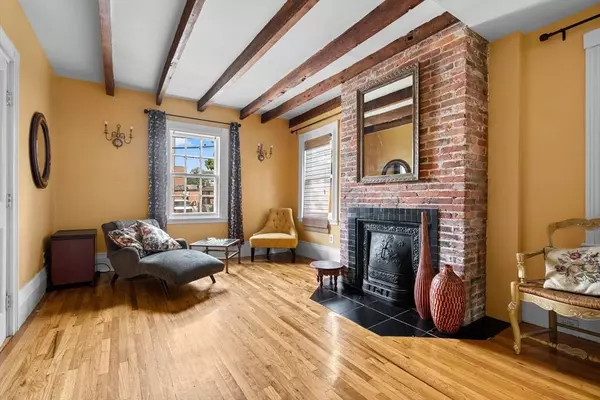 12 Thomas Street, Boston, MA 02130