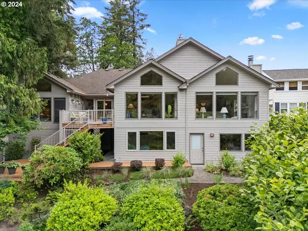 17288 CEDAR RD, Lake Oswego, OR 97034