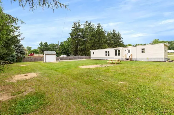 4589 Ogden Highway, Adrian, MI 49221