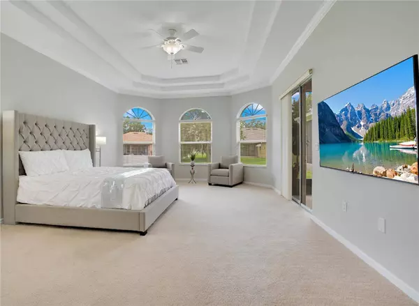 4833 LAKES EDGE LN, Kissimmee, FL 34744