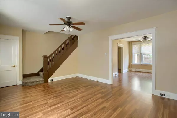 2615 LEXINGTON ST, Harrisburg, PA 17110