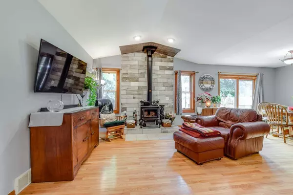 5534 Maria Way, Waunakee, WI 53597