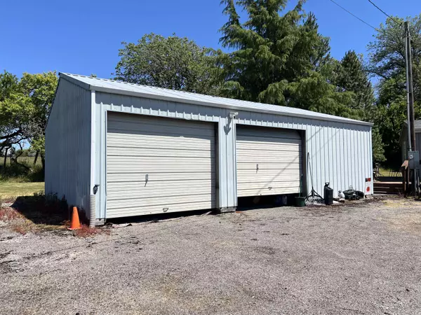 29701 SW Mill Creek RD, Sheridan, OR 97378