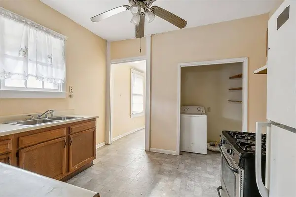 5240 42 LAUREL ST, New Orleans, LA 70115