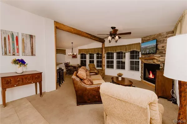 280 Sunset LN, Sugarloaf, CA 92386