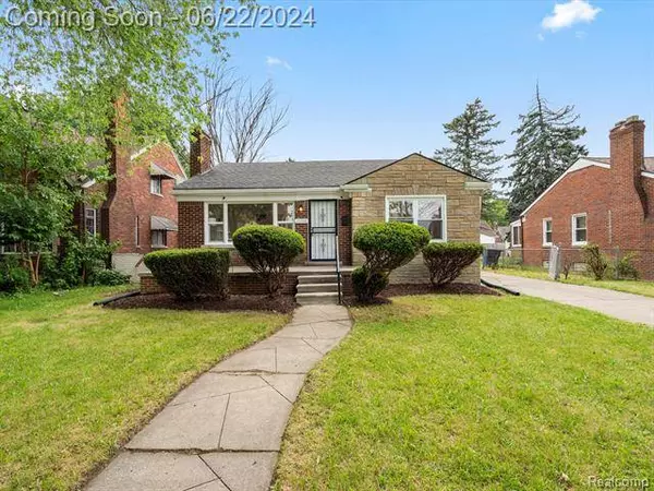 15508 CARLISLE Street, Detroit, MI 48205