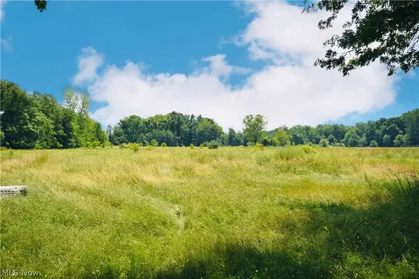 5694 Middle Ridge RD, Madison, OH 44057