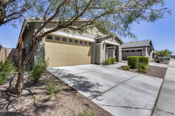 9430 W MINNEZONA Avenue, Phoenix, AZ 85037
