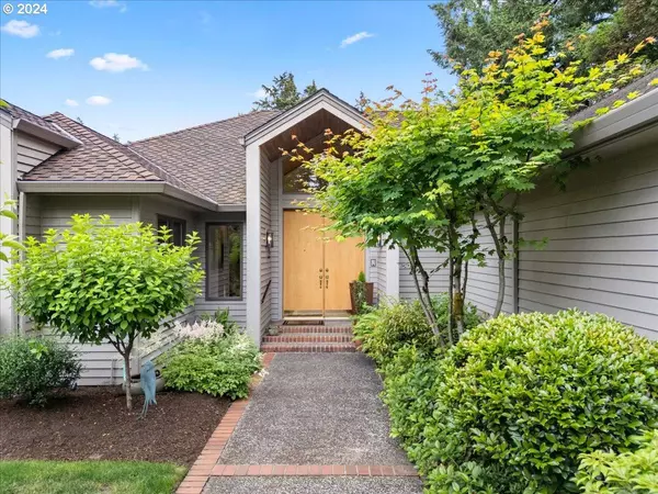 17288 CEDAR RD, Lake Oswego, OR 97034