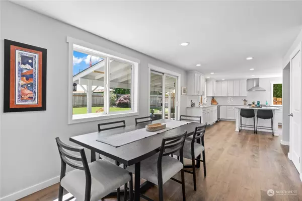 10706 8th ST E, Edgewood, WA 98372