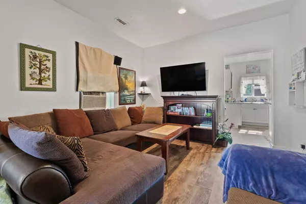 529 S Haven St, Spokane, WA 99202