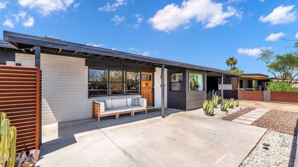 8118 E GRANADA Road, Scottsdale, AZ 85257