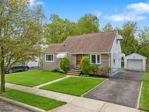 82 Addison Pl, Clifton City, NJ 07012