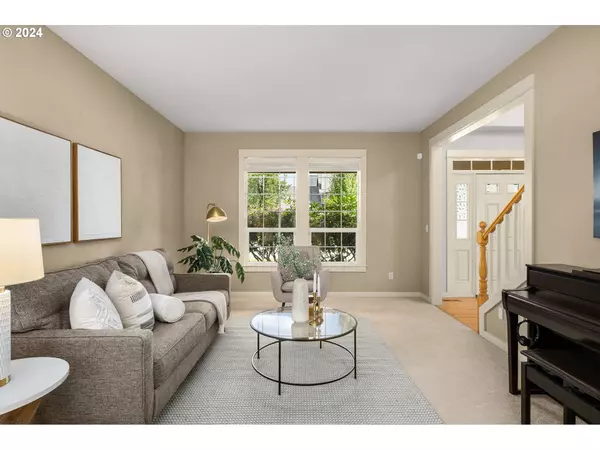 10736 SW COTTONWOOD ST, Tualatin, OR 97062