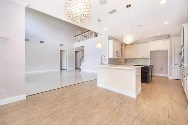 7431 LAKE ALBERT DR, Windermere, FL 34786