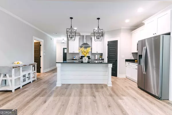 1190 Josey RD, Forsyth, GA 31029