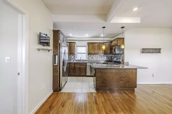 114 Central St #1, Waltham, MA 02453