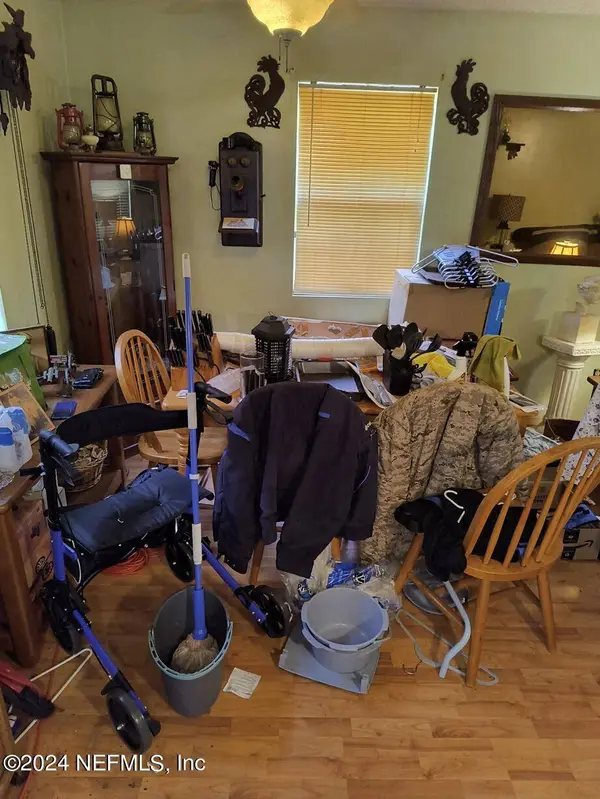 5825 SILVER SANDS CIR, Keystone Heights, FL 32656