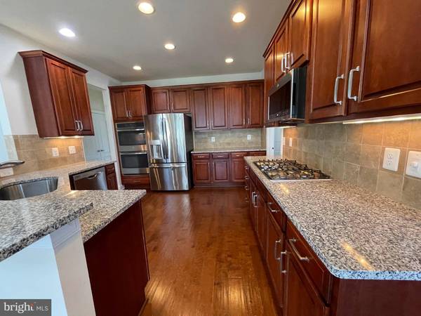 4613 HULL DR, Haymarket, VA 20169