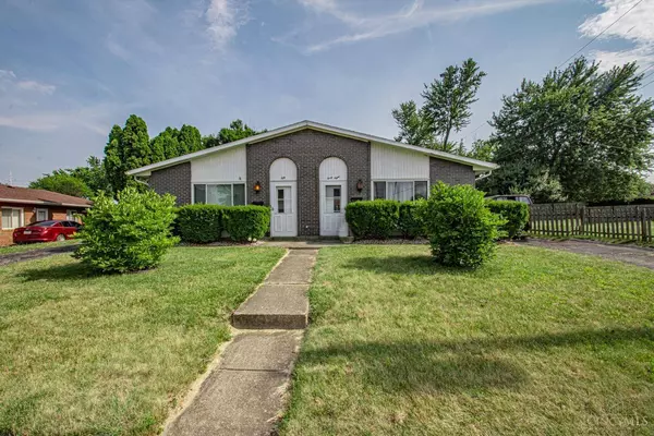 48 Halifax Dr, Vandalia, OH 45377