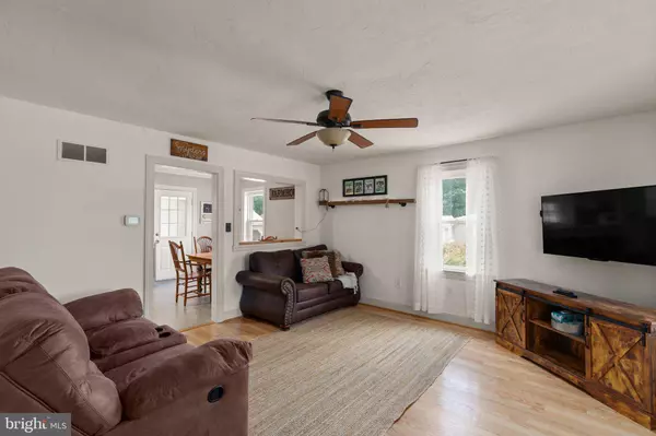 115 PINE GROVE RD, Hanover, PA 17331