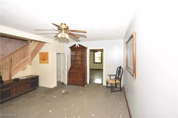 5694 Middle Ridge RD, Madison, OH 44057