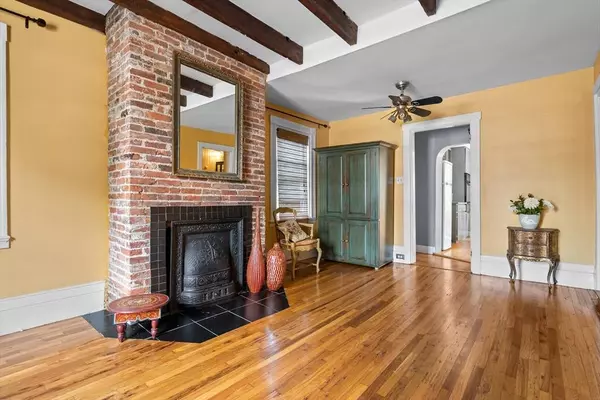 12 Thomas Street, Boston, MA 02130