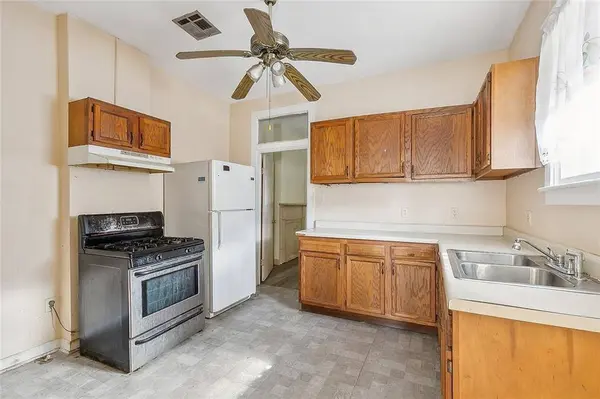 5240 42 LAUREL ST, New Orleans, LA 70115