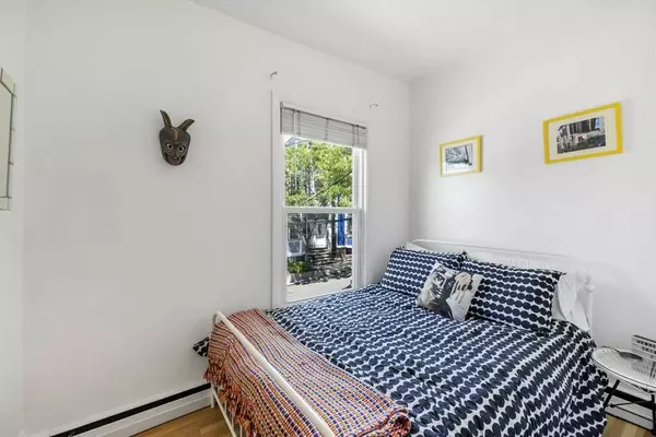 47 Telegraph St #3, Boston, MA 02127