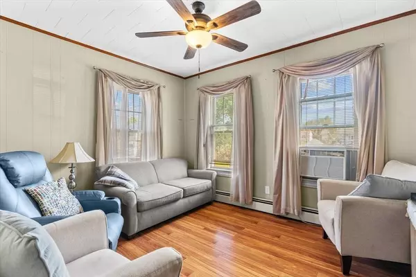 28 Norris St, Lawrence, MA 01841