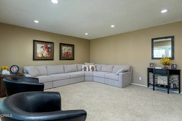 9426 Cerro Vista DR, Tujunga, CA 91042