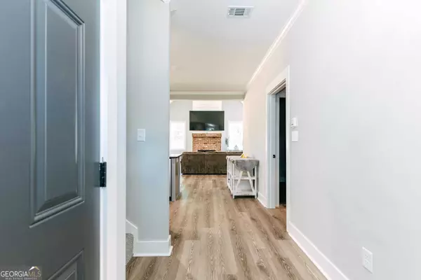 1190 Josey RD, Forsyth, GA 31029