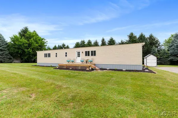 4589 Ogden Highway, Adrian, MI 49221