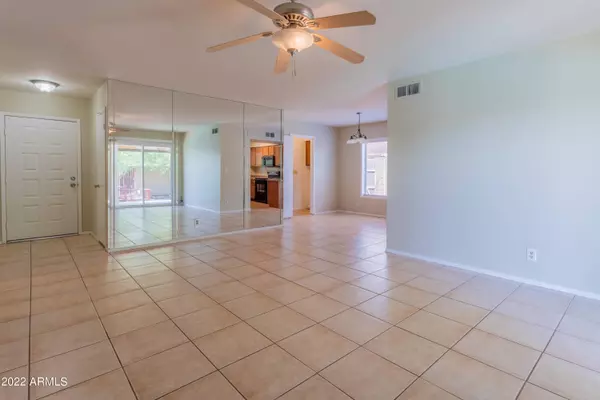 4631 S PARKSIDE Drive, Tempe, AZ 85282
