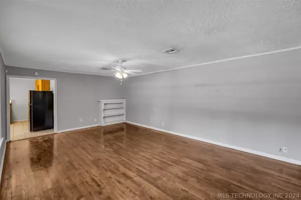 3615 E 17th ST, Tulsa, OK 74112