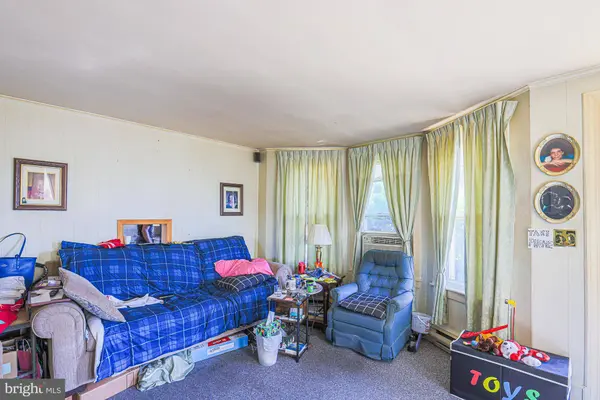 520 KENT AVE, Catonsville, MD 21228