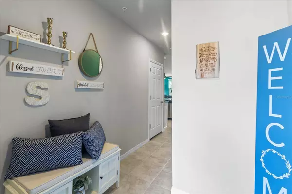 2019 HAREBELL LN, Ocoee, FL 34761