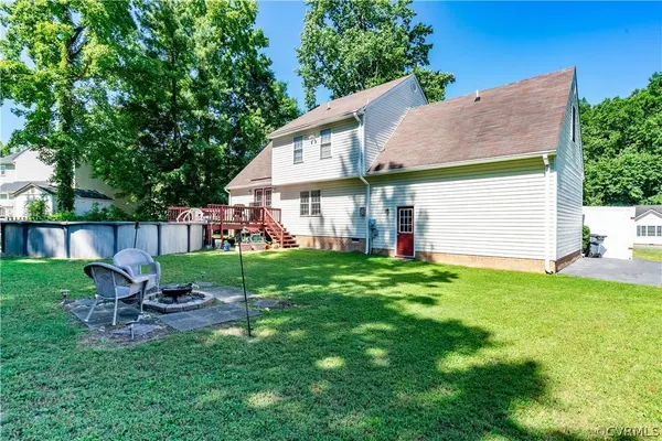 24305 River View DR, North Dinwiddie, VA 23803