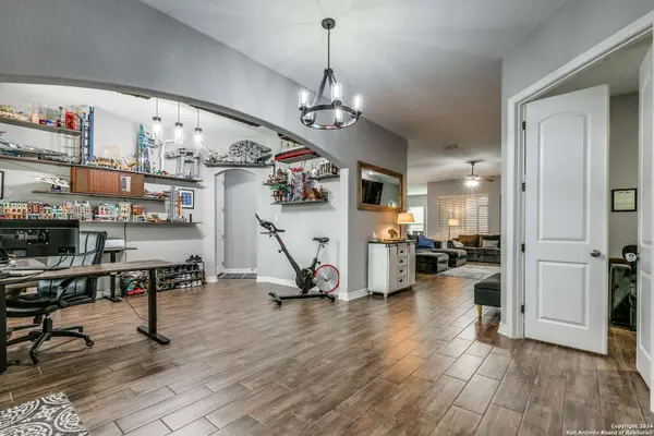 411 TAHOE AVE, San Antonio, TX 78253-6565