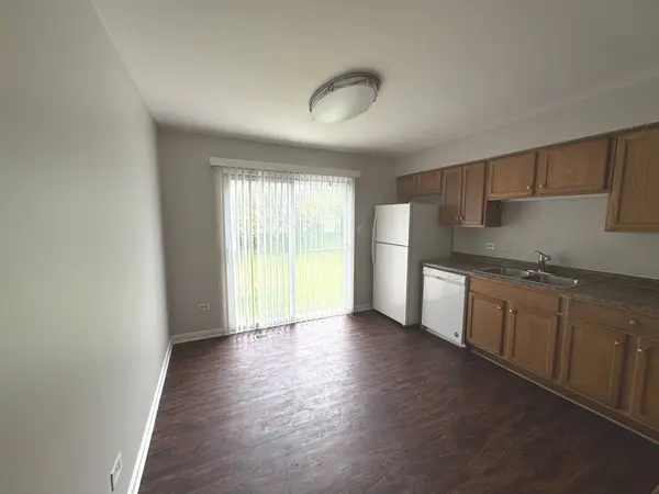 18701 Oakwood Avenue, Country Club Hills, IL 60478