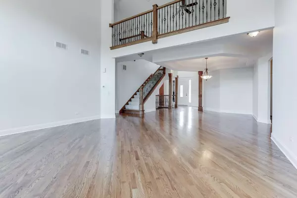 8 Margot Lane, Palos Heights, IL 60463