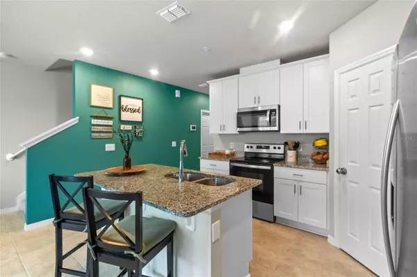 2019 HAREBELL LN, Ocoee, FL 34761