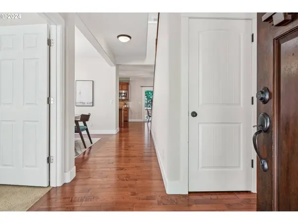 17347 AUBIN ST, Sandy, OR 97055