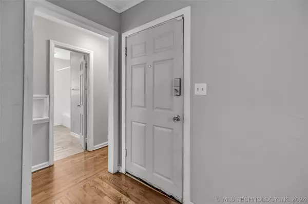 3615 E 17th ST, Tulsa, OK 74112